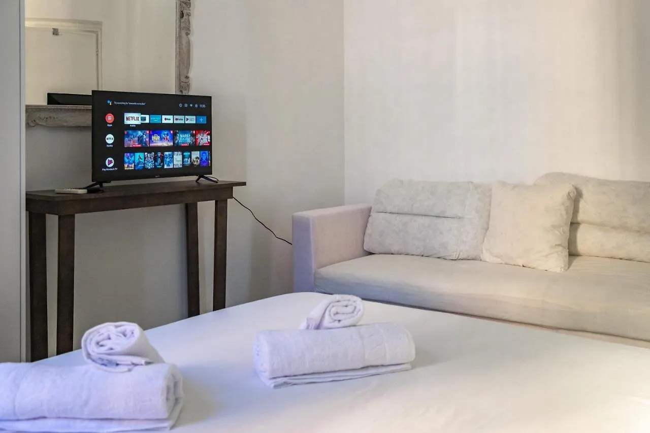 Clivo'S 1 Buddyrent Apartment Rome 0*,  Italy